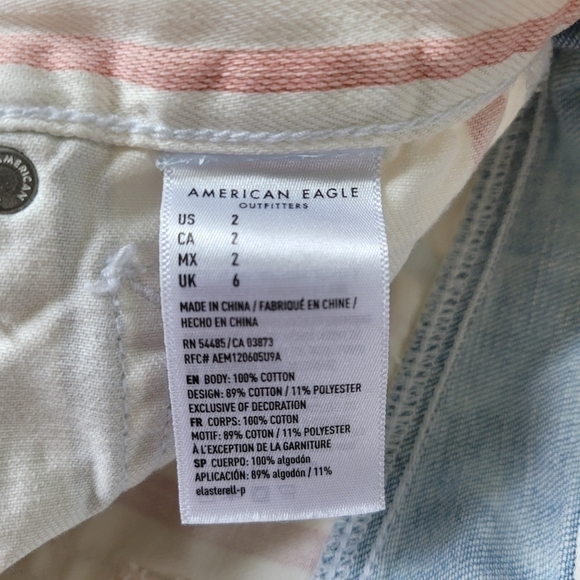 American Eagle Red White Blue Stripe Mom Shorts - Picture 7 of 7